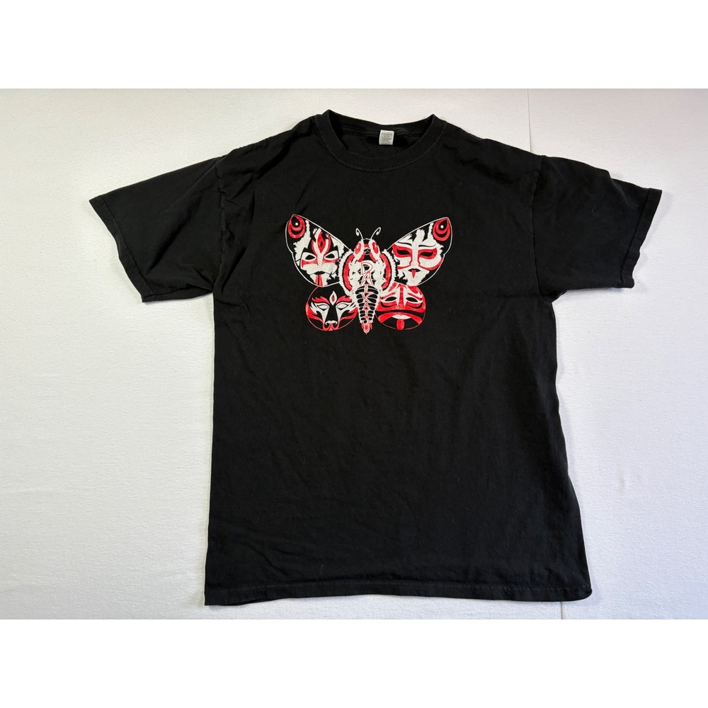 M&O Gold Black Butterfly Mask Graphic T-Shirt Mens Large Short Sleeve Cotton Tee